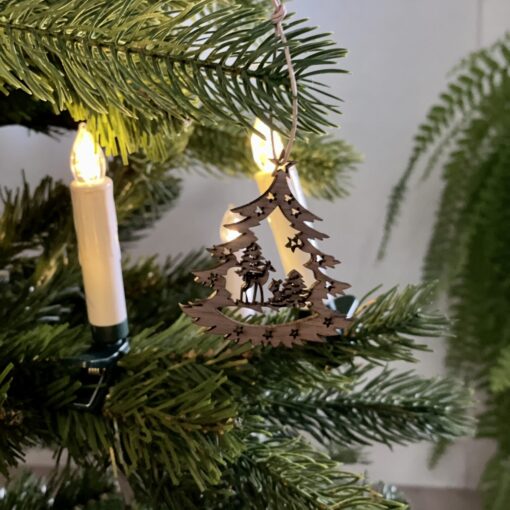 Juletræspynt af træ - Juletræ