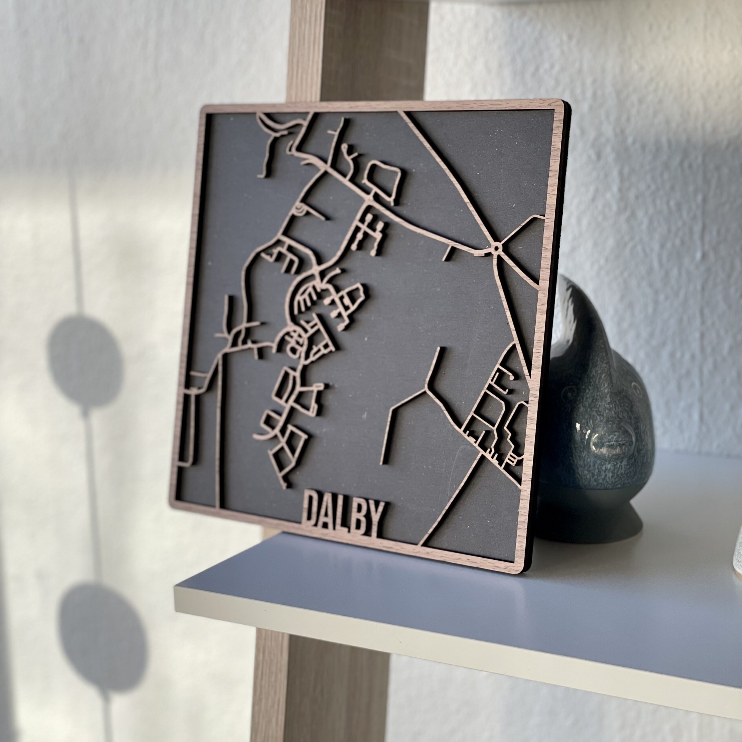 Dalby - Bykort plakat i træ - Billede 2